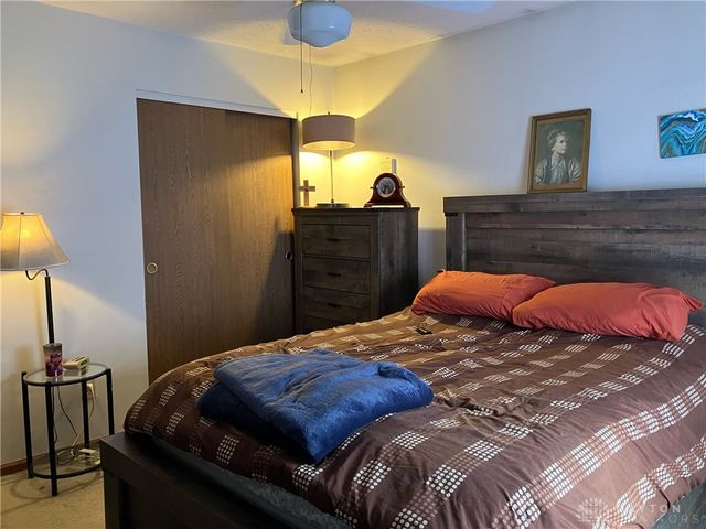 2117 Robinhood Drive, Miamisburg, OH 45342