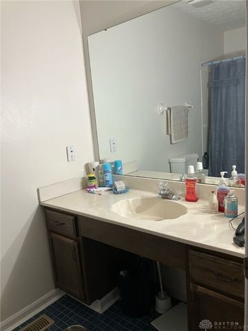 2117 Robinhood Drive, Miamisburg, OH 45342