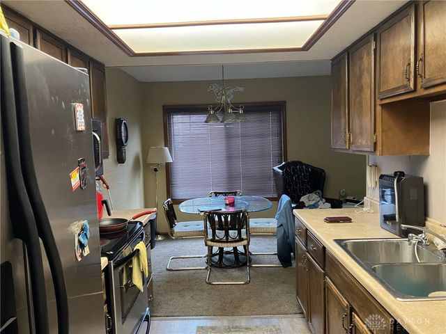 2117 Robinhood Drive, Miamisburg, OH 45342