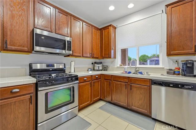 4324 Strathmore Place, Merced, CA 95348