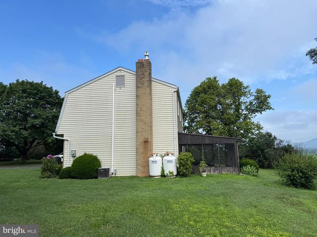 45 BLOSERVILLE RD, Carlisle, PA 17015
