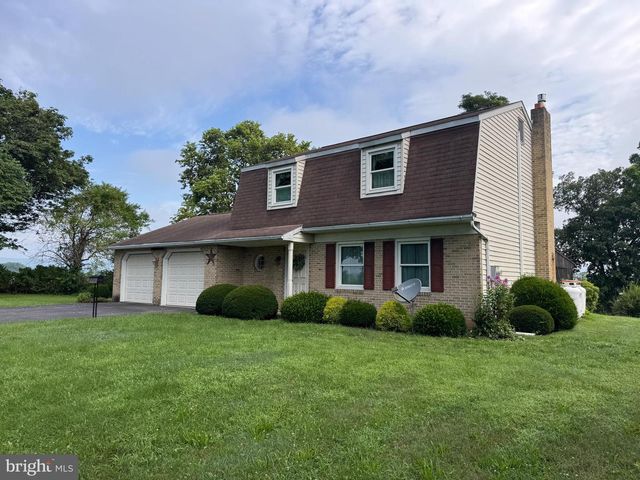 45 BLOSERVILLE RD, Carlisle, PA 17015