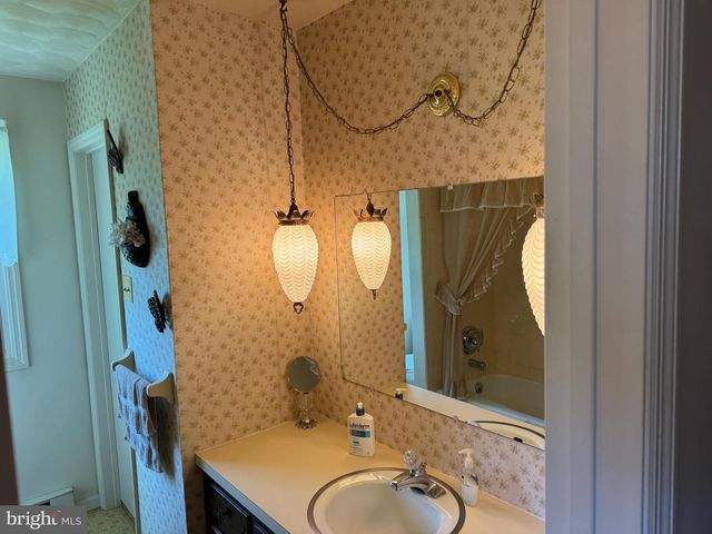 45 BLOSERVILLE RD, Carlisle, PA 17015