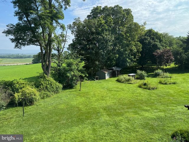 45 BLOSERVILLE RD, Carlisle, PA 17015