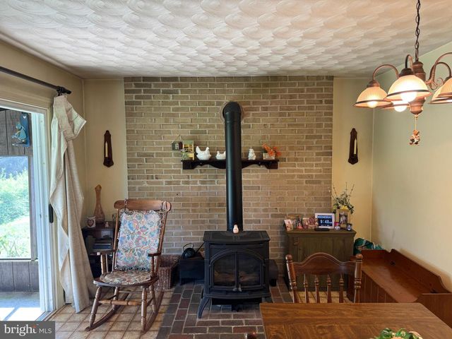 45 BLOSERVILLE RD, Carlisle, PA 17015