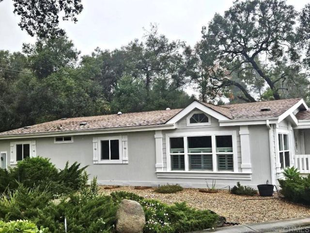 8975 Lawrence Welk Drive 7, Escondido, CA 92026