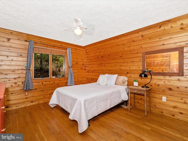 6838 MOUNTAIN CHURCH RD, Middletown, MD 21769