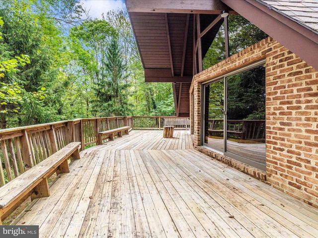 6838 MOUNTAIN CHURCH RD, Middletown, MD 21769