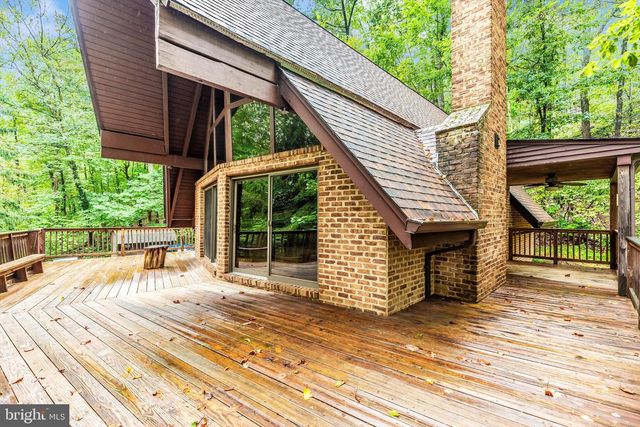 6838 MOUNTAIN CHURCH RD, Middletown, MD 21769