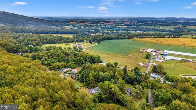 6838 MOUNTAIN CHURCH RD, Middletown, MD 21769