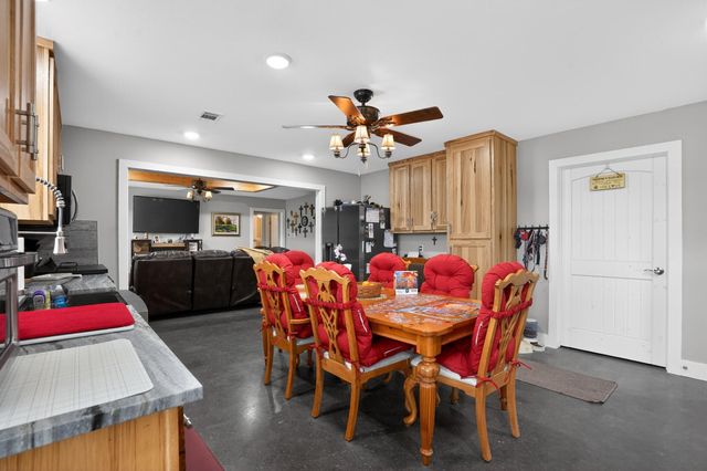 7821 County Road 460, Normangee, TX 77871