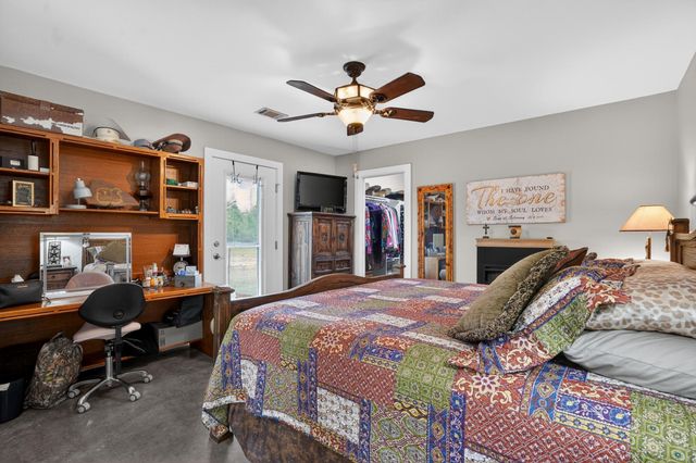 7821 County Road 460, Normangee, TX 77871