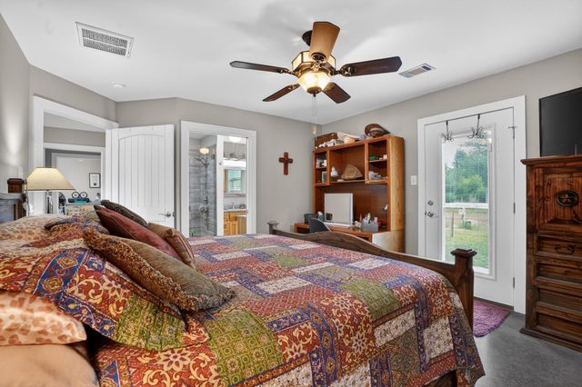 7821 County Road 460, Normangee, TX 77871