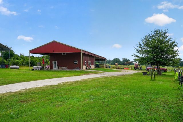 7821 County Road 460, Normangee, TX 77871