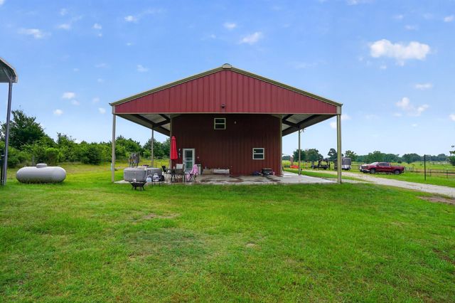 7821 County Road 460, Normangee, TX 77871