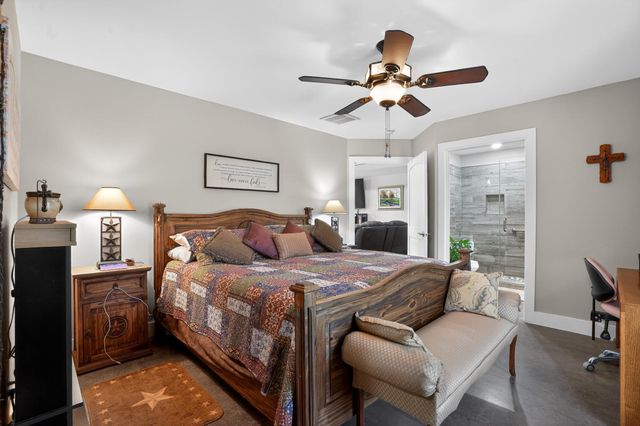 7821 County Road 460, Normangee, TX 77871