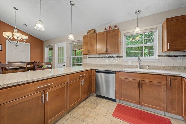 7 Walney Drive, Bella Vista, AR 72715