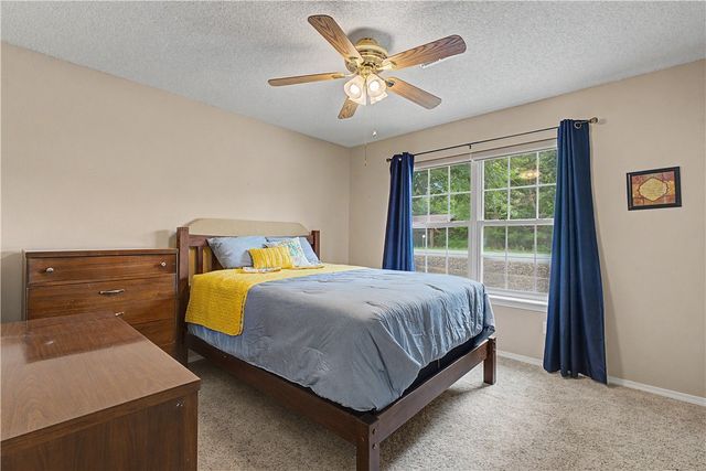 7 Walney Drive, Bella Vista, AR 72715