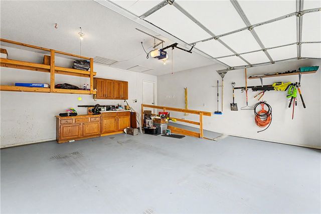 7 Walney Drive, Bella Vista, AR 72715