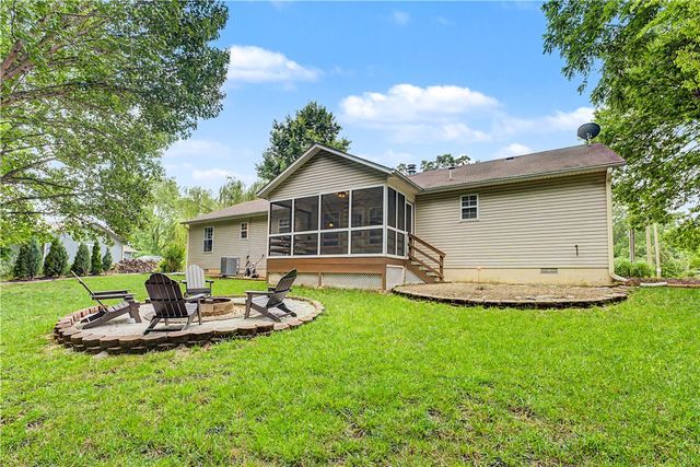 7 Walney Drive, Bella Vista, AR 72715