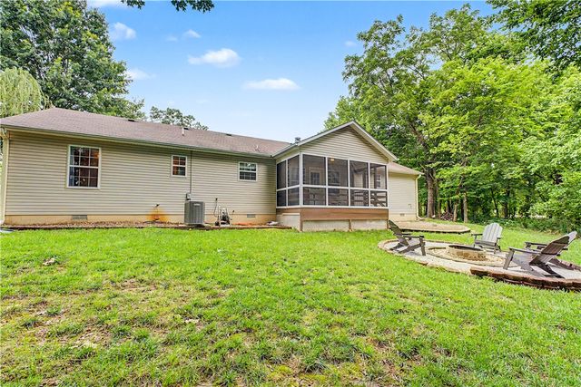 7 Walney Drive, Bella Vista, AR 72715