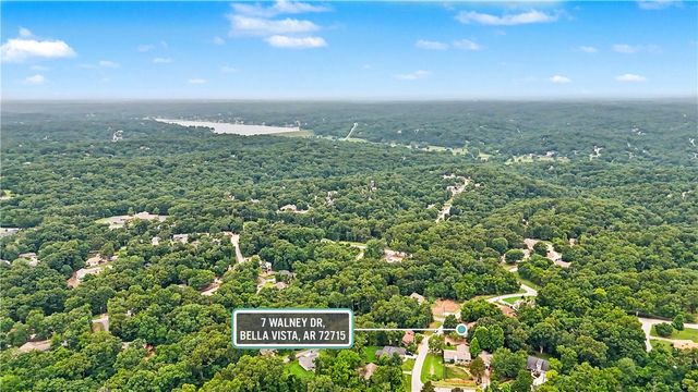 7 Walney Drive, Bella Vista, AR 72715