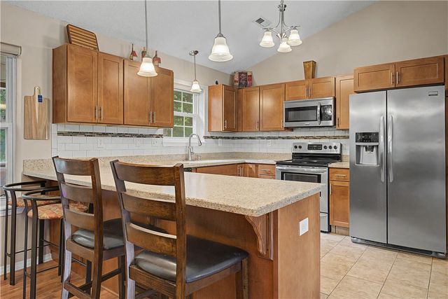 7 Walney Drive, Bella Vista, AR 72715