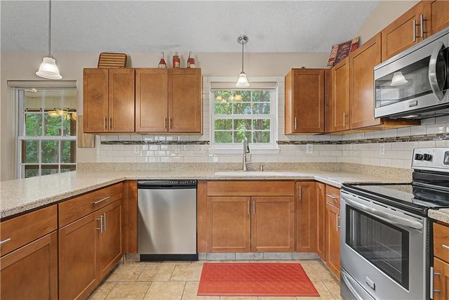 7 Walney Drive, Bella Vista, AR 72715