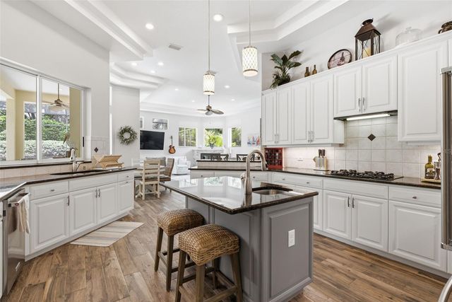7253 BRYCE POINT N, Pinellas Park, FL 33782