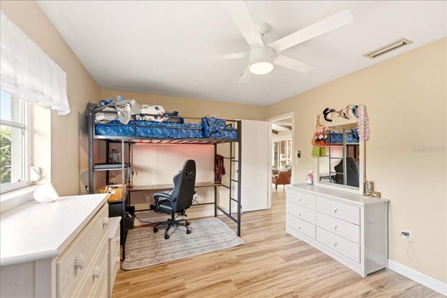 413 SIGNORELLI DRIVE, Nokomis, FL 34275