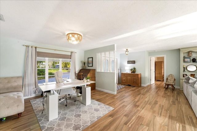 413 SIGNORELLI DRIVE, Nokomis, FL 34275