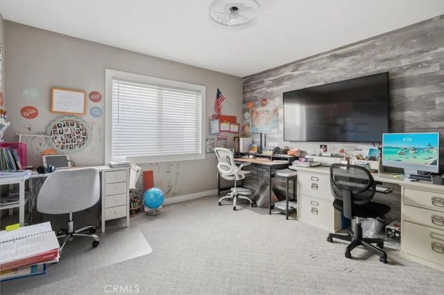 27933 Mariposa Street, Valencia, CA 91355