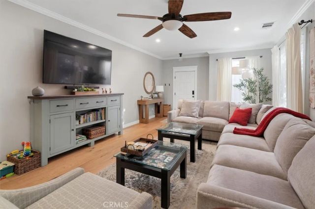 27933 Mariposa Street, Valencia, CA 91355