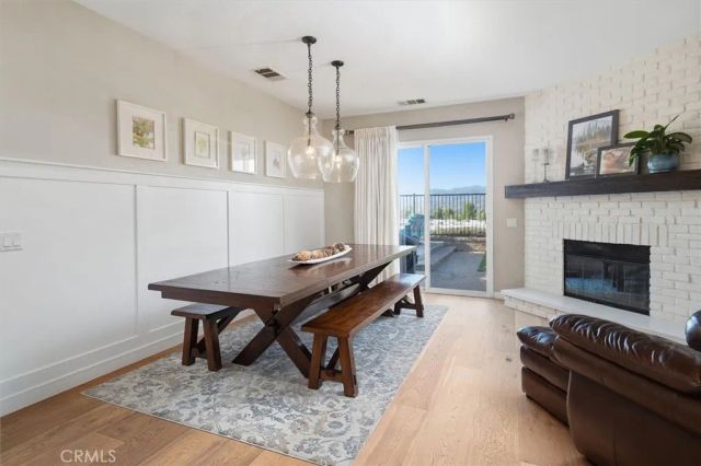 27933 Mariposa Street, Valencia, CA 91355