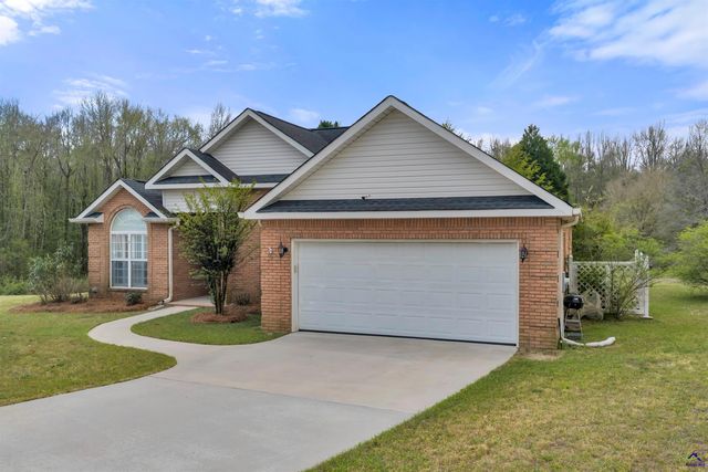 106 Mulligan Court, Bonaire, GA 31088