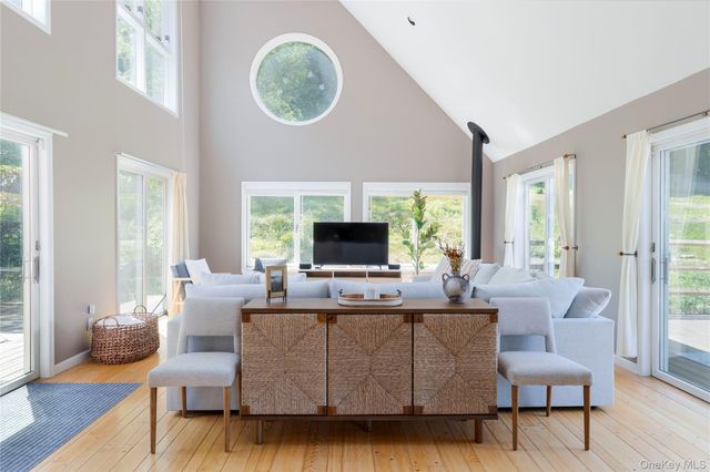 135 Turk Hill Road, Carmel, NY 10509