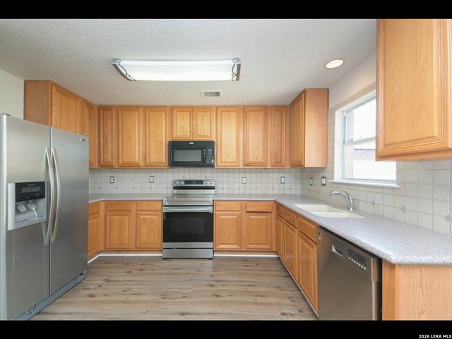 2503 Butterfly Bay, San Antonio, TX 78245