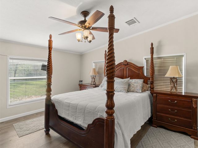 136 W basil Drive, Diana, TX 75640