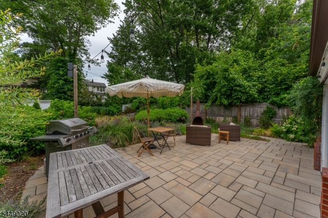 430 W 6Th Ave, Roselle Boro, NJ 07203