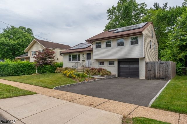 430 W 6Th Ave, Roselle Boro, NJ 07203