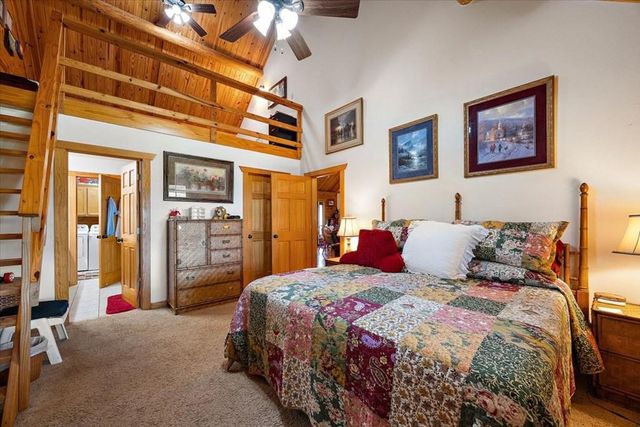 2000 County Road 852, Cushing, TX 75760