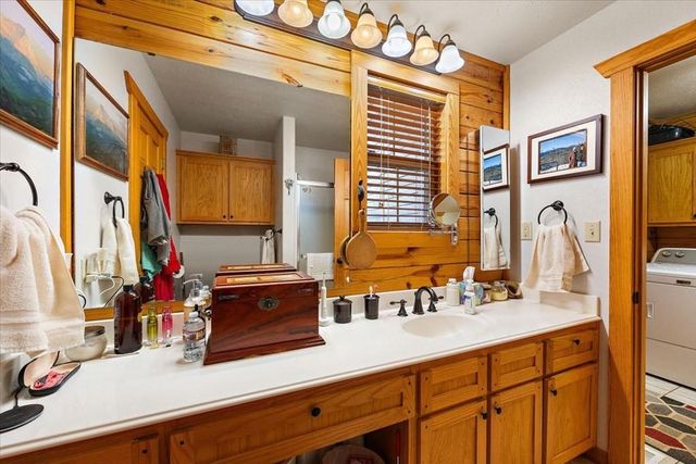 2000 County Road 852, Cushing, TX 75760