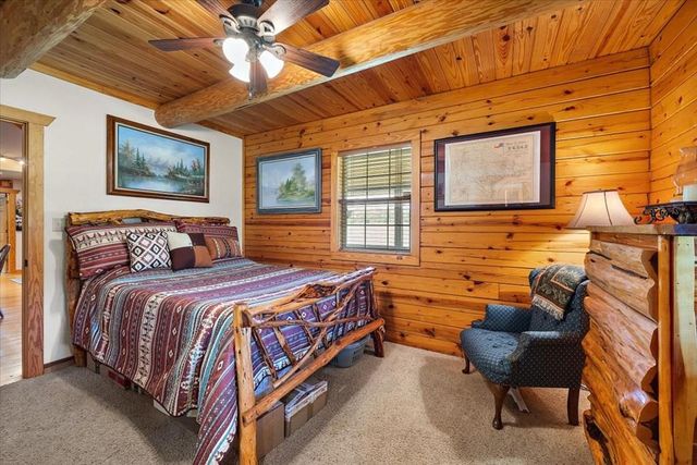 2000 County Road 852, Cushing, TX 75760