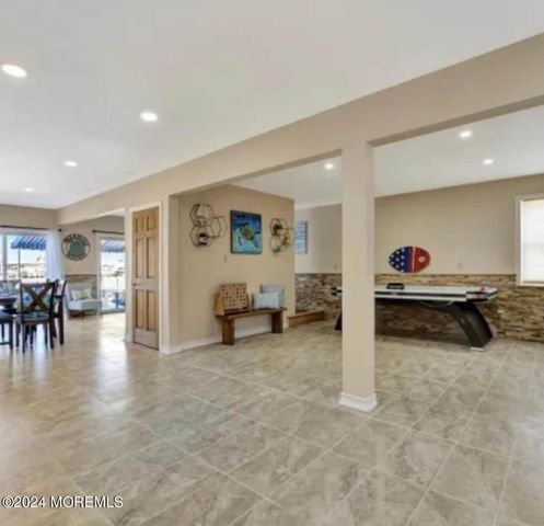 18 Harborside Drive E, Seaside Heights, NJ 08751