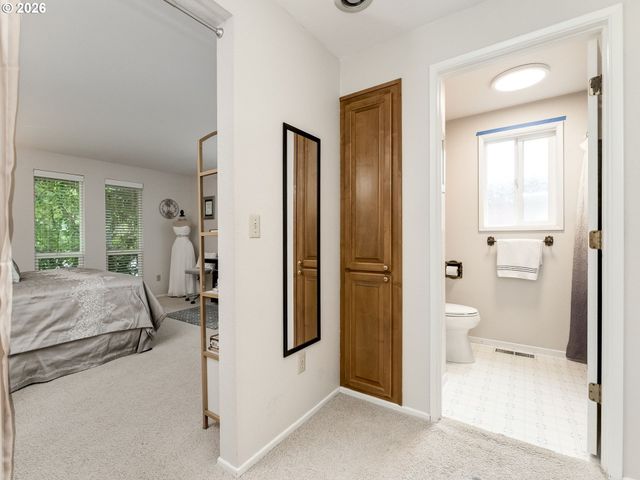 1765 CINNAMON HILL Dr Se, Salem, OR 97306