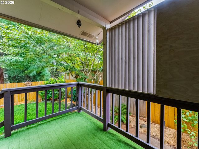 1765 CINNAMON HILL Dr Se, Salem, OR 97306