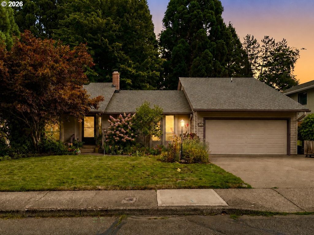 1765 CINNAMON HILL Dr Se, Salem, OR 97306