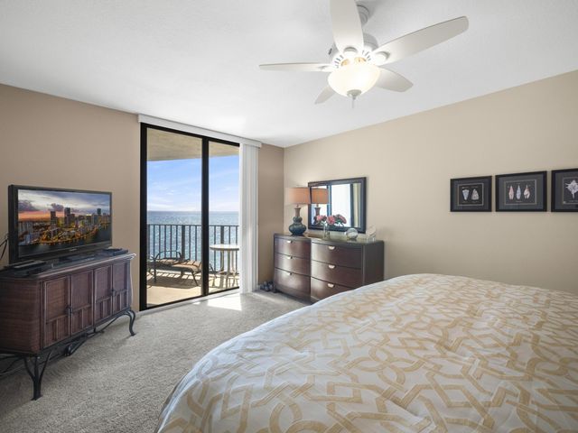 5420 N Ocean Drive 502, Riviera Beach, FL 33404