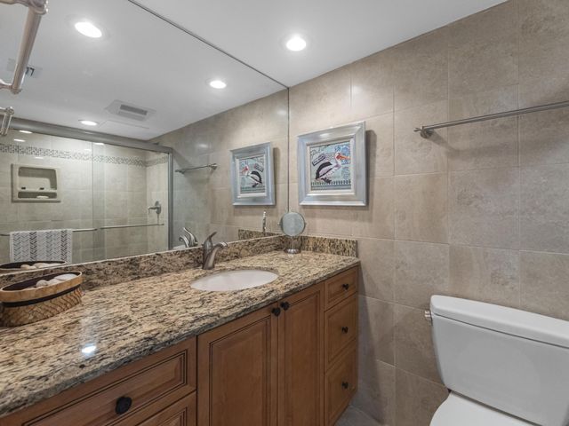 5420 N Ocean Drive 502, Riviera Beach, FL 33404