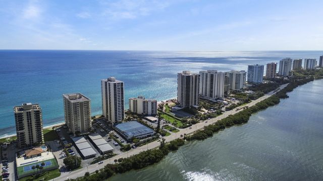 5420 N Ocean Drive 502, Riviera Beach, FL 33404